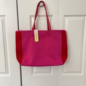 NWT SUMMERSALT Neoprene Beach Tote in Pink/Red
